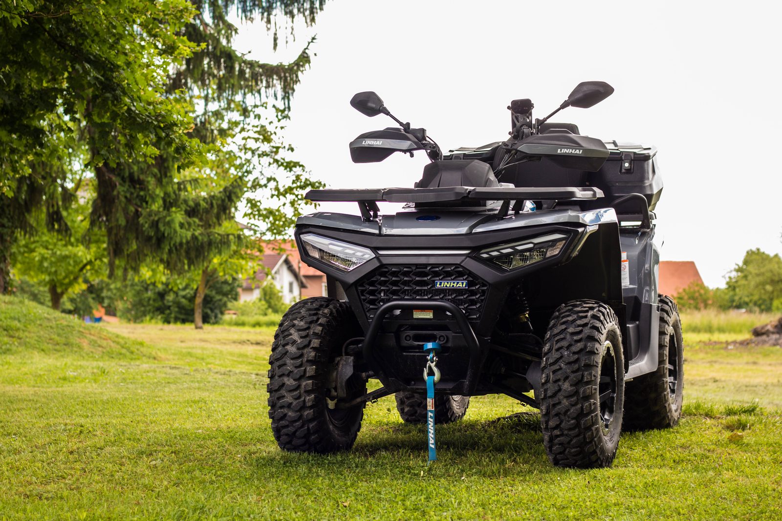 Linhai LandForce 550L quad na travi